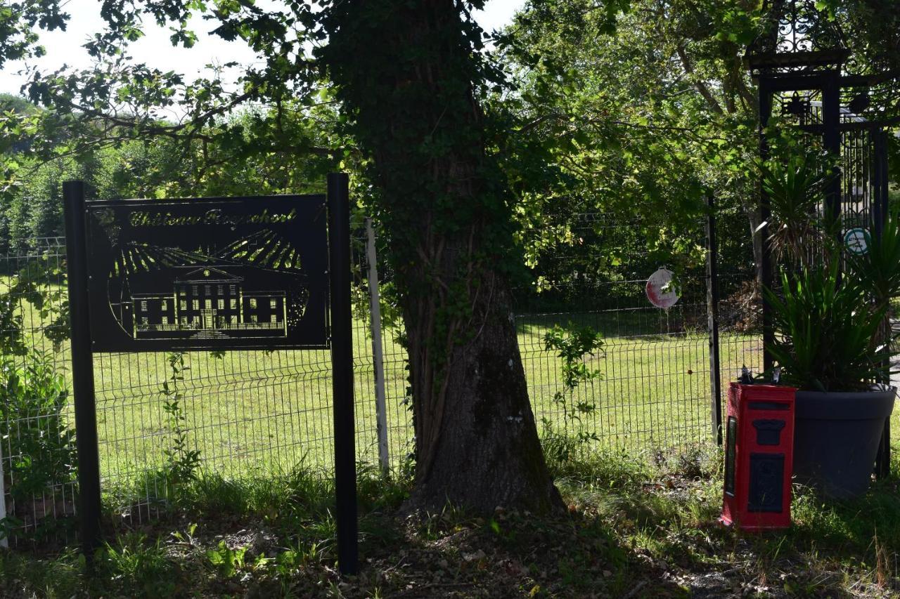 Chateau Roquehort Avec Ev Recharge Point 22Kw Monein Exteriér fotografie